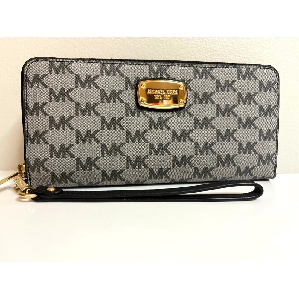 Michael Kors Jet Set Large Wallet Wristlet Signature Black and Gray EUC